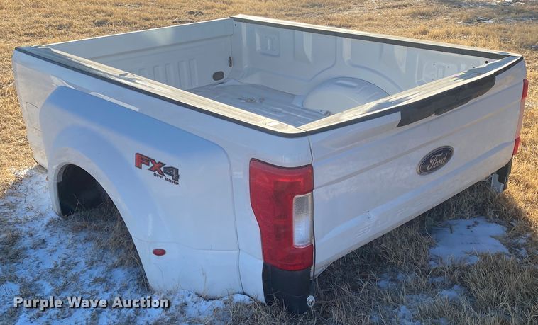 image for item DL1337 Pickup truck bed