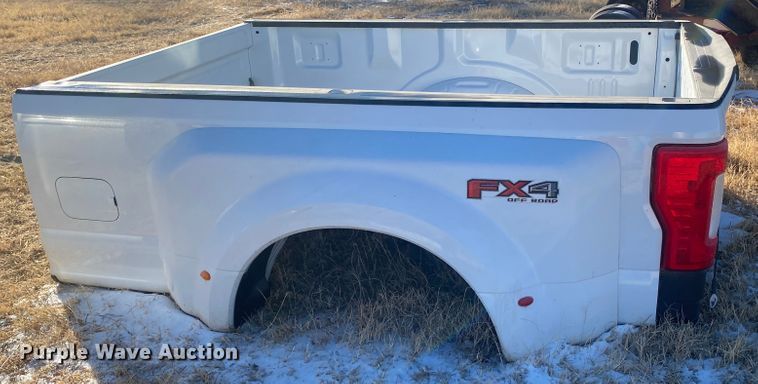 image for item DL1337 Pickup truck bed