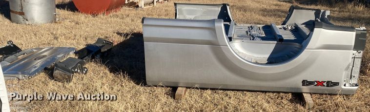 image for item DL1338 Pickup truck bed