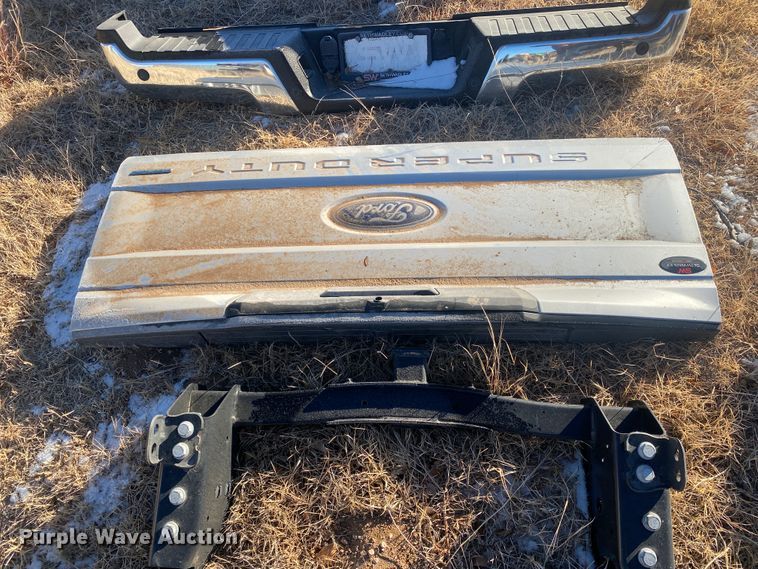 image for item DL1338 Pickup truck bed