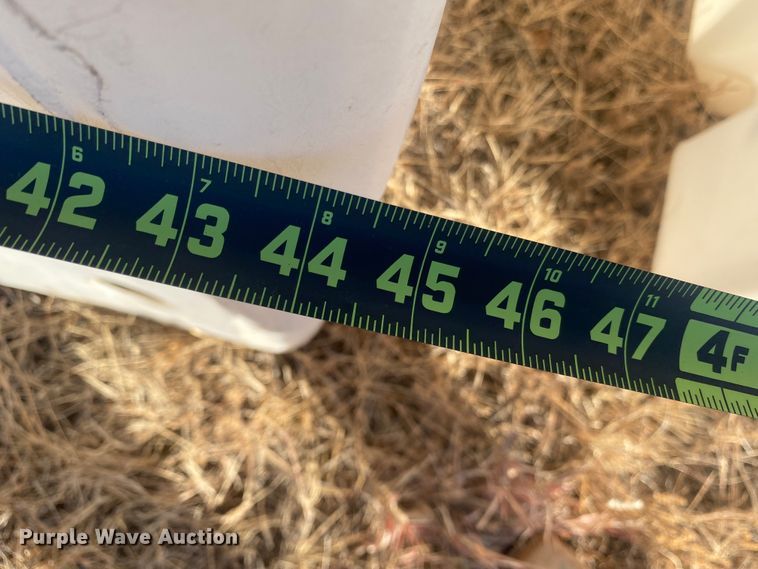 image for item DL1341 (3) poly tanks