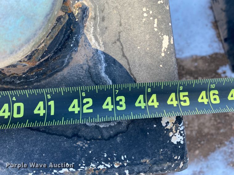 image for item DL1348 (4) fuel tanks