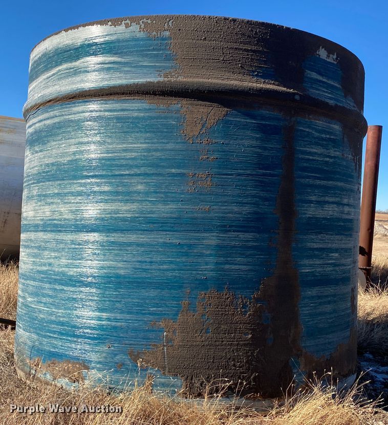 image for item DL1356 Fiberglass tank