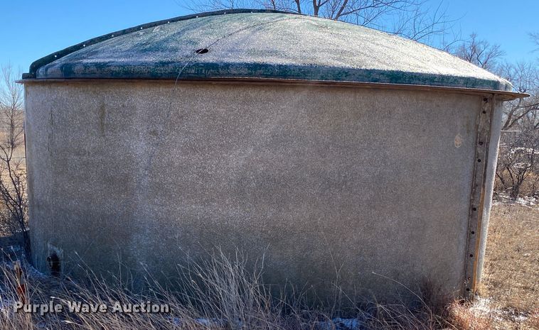 image for item DL1357 Fiberglass tank