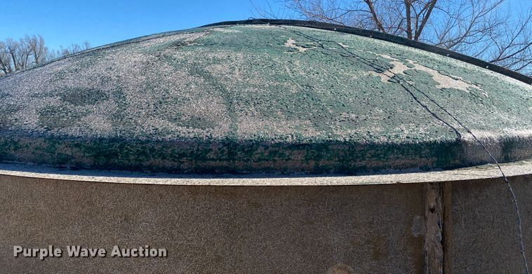 image for item DL1357 Fiberglass tank