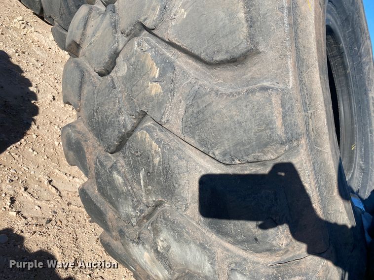 image for item DL1359 Approximately 20 tires