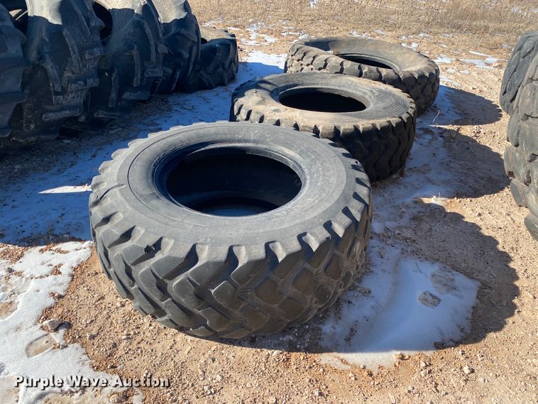 image for item DL1359 Approximately 20 tires