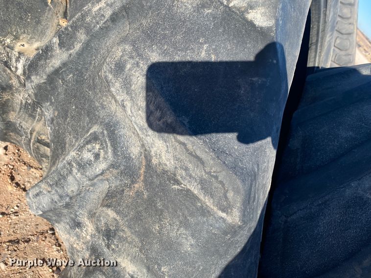 image for item DL1359 Approximately 20 tires