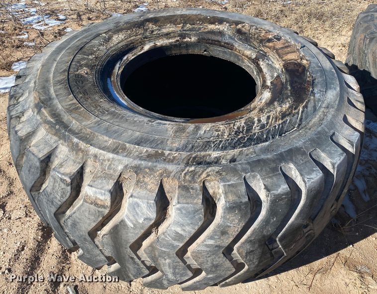 image for item DL1359 Approximately 20 tires