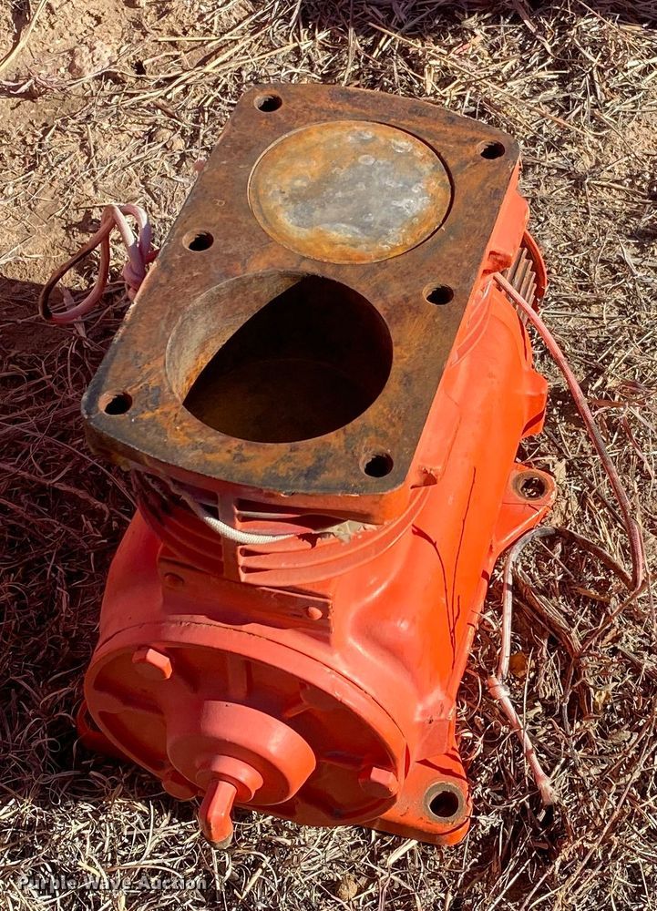 image for item DL1360 Godwin CD150  mud pump