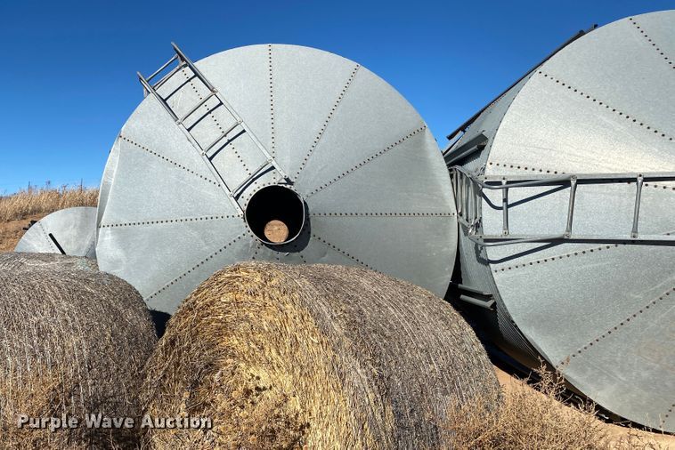 image for item DL1365 (14) grain bins