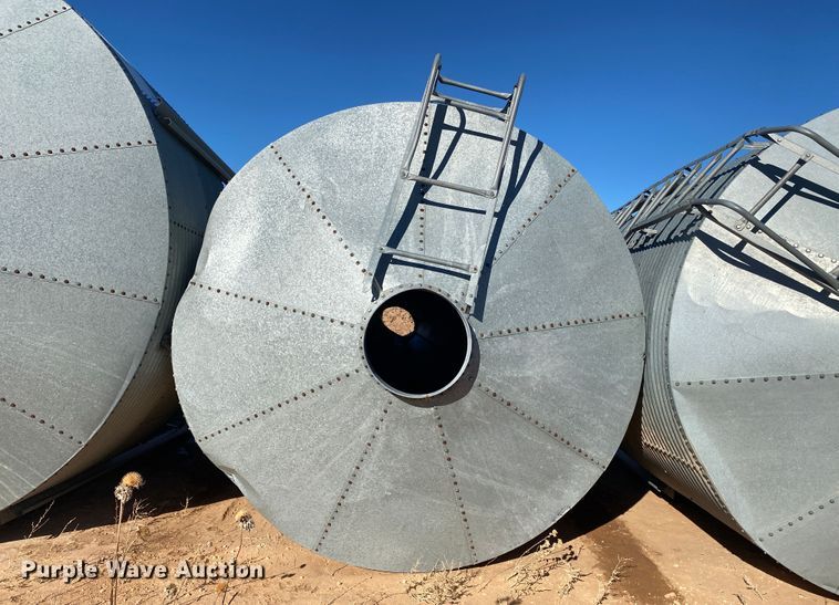 image for item DL1365 (14) grain bins