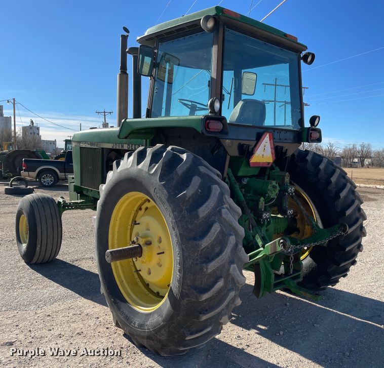 image for item DN0086 1982 John Deere 4640  tractor