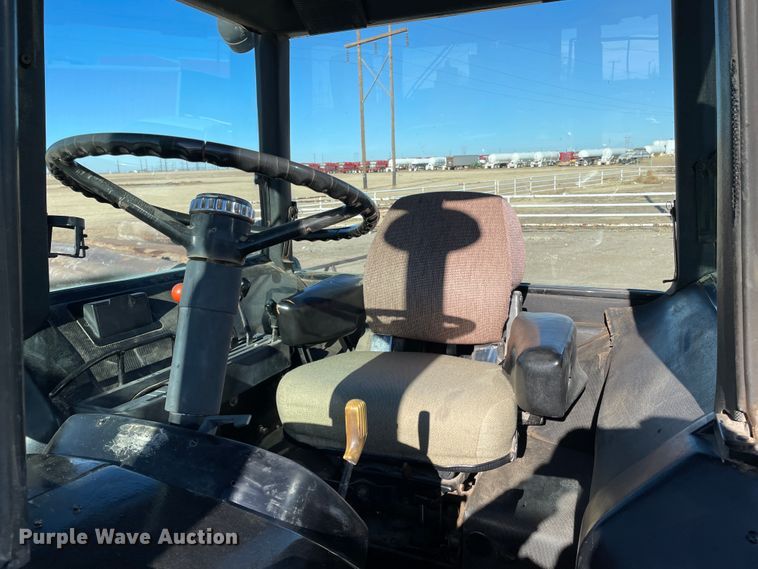 image for item DN0086 1982 John Deere 4640  tractor