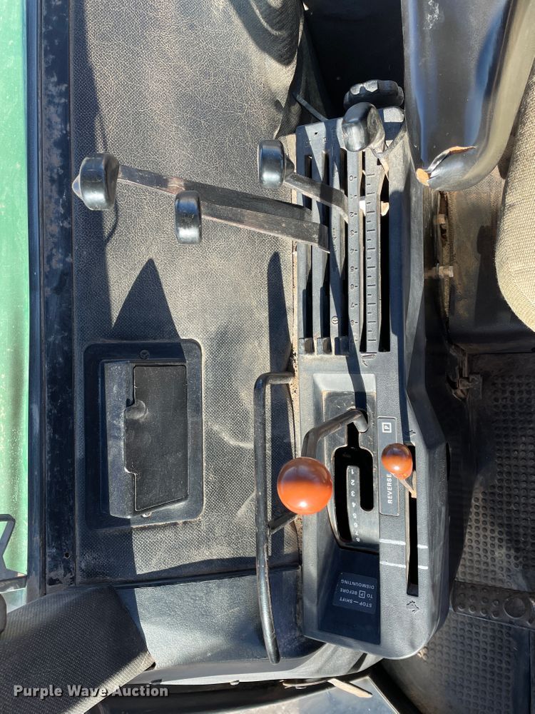 image for item DN0086 1982 John Deere 4640  tractor