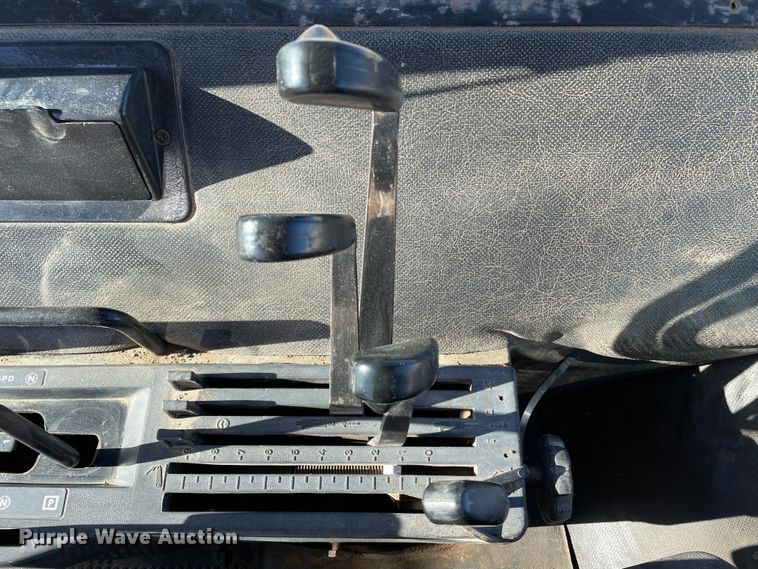 image for item DN0086 1982 John Deere 4640  tractor