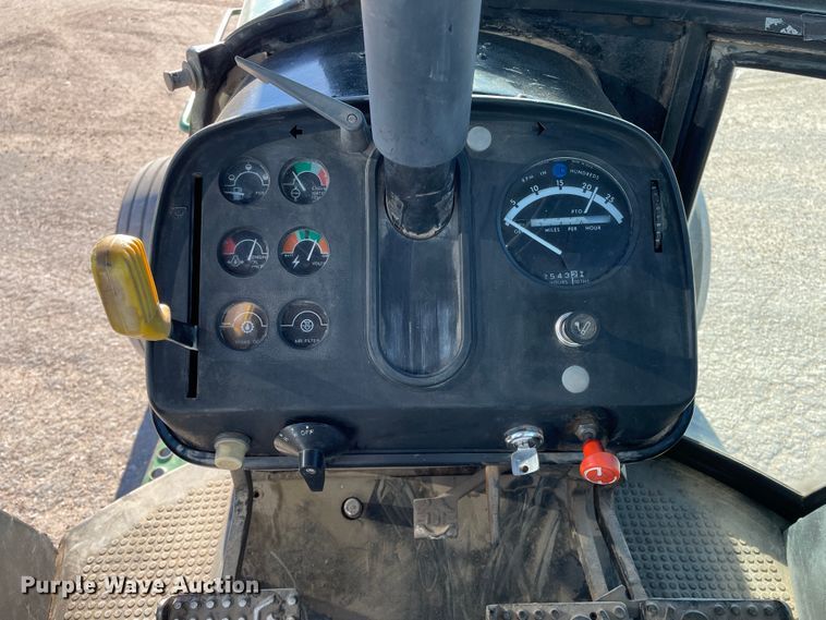 image for item DN0086 1982 John Deere 4640  tractor