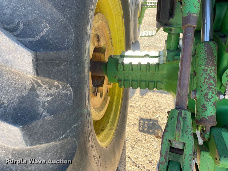 image for item DN0086 1982 John Deere 4640  tractor