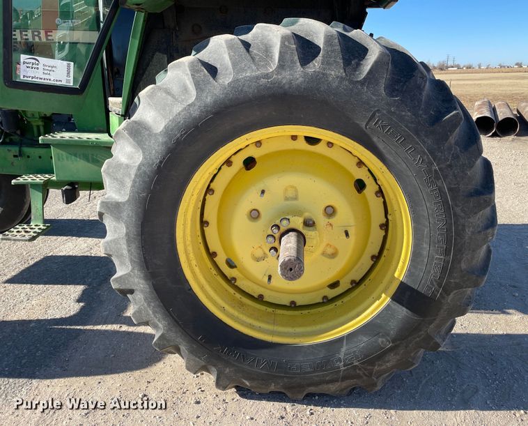 image for item DN0086 1982 John Deere 4640  tractor