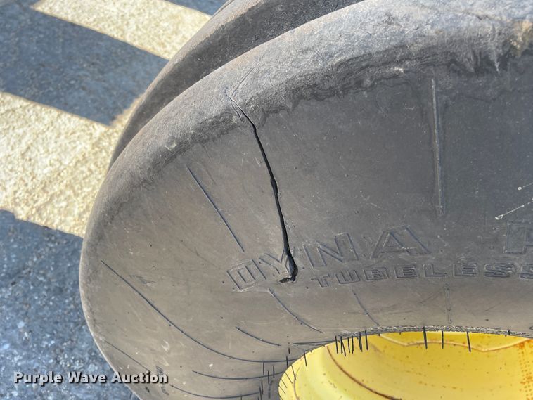 image for item DN0086 1982 John Deere 4640  tractor