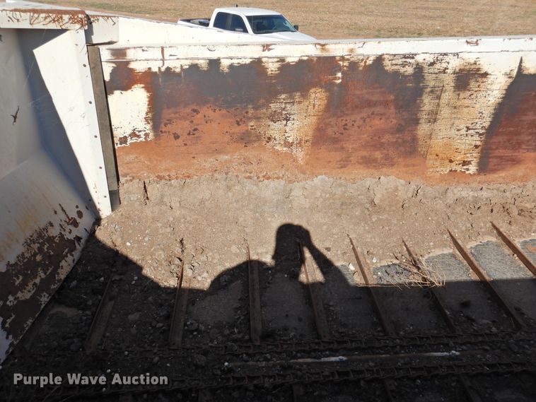 image for item DN0099 Kuhn Knight Prospread PSC171  manure spreader