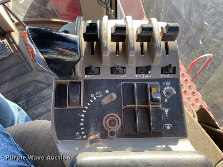 image for item DN0101 2005 Case IH STX425  4WD tractor