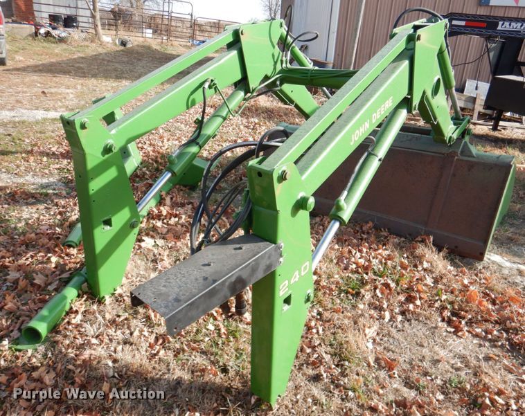 image for item DN2551 John Deere 240  loader