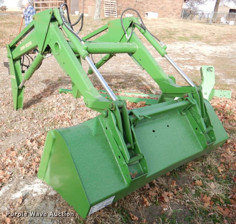 image for item DN2551 John Deere 240  loader