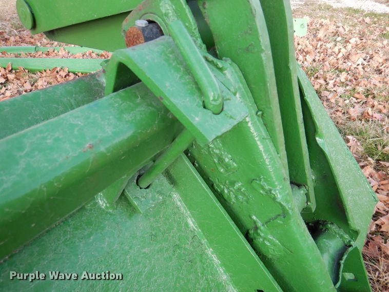image for item DN2551 John Deere 240  loader