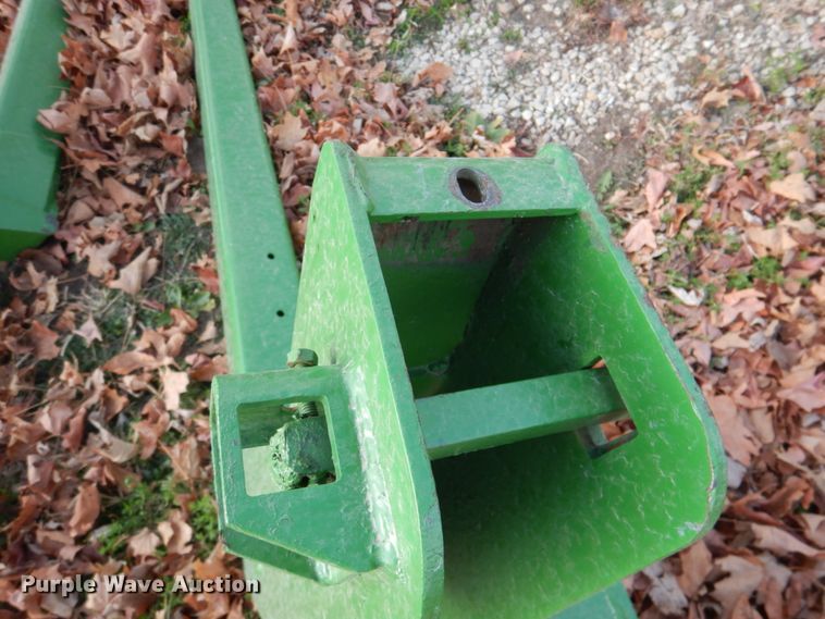 image for item DN2551 John Deere 240  loader