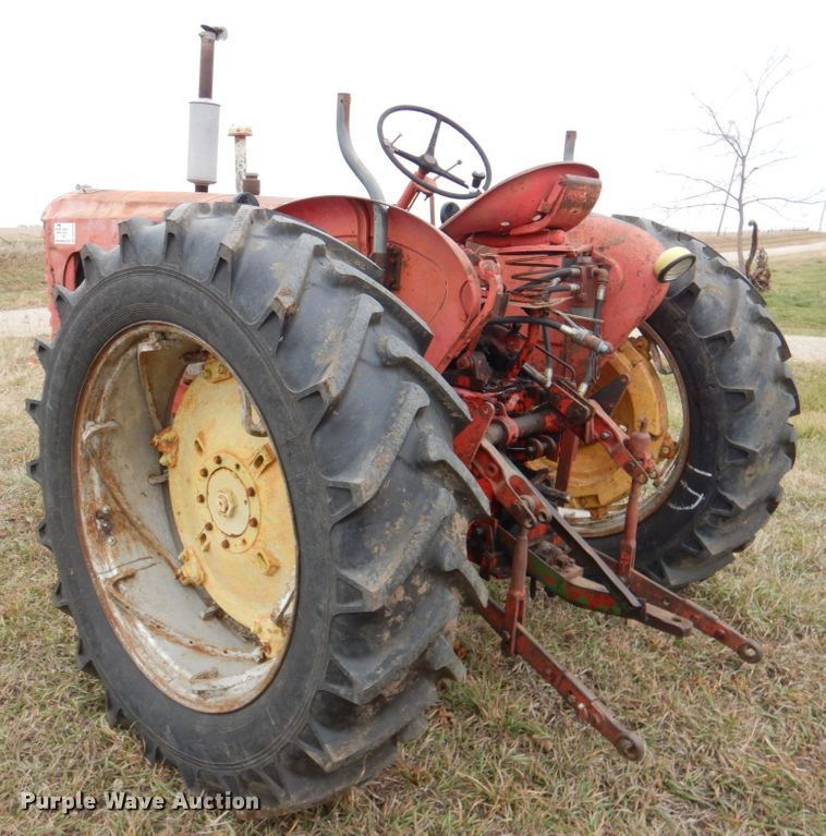 image for item DN2636 1957 Massey-Harris 444  tractor