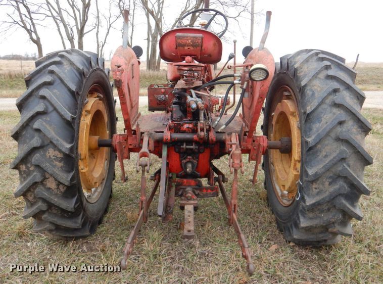 image for item DN2636 1957 Massey-Harris 444  tractor