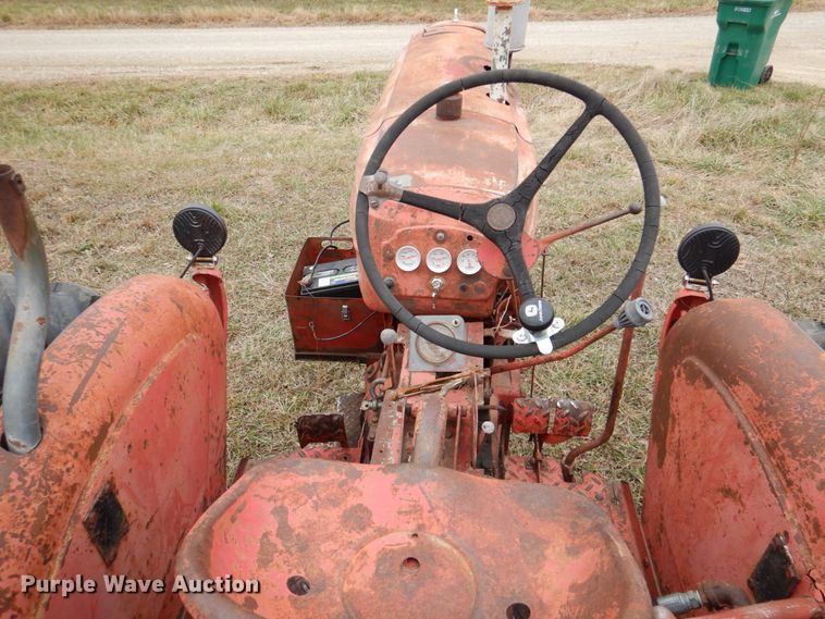 image for item DN2636 1957 Massey-Harris 444  tractor
