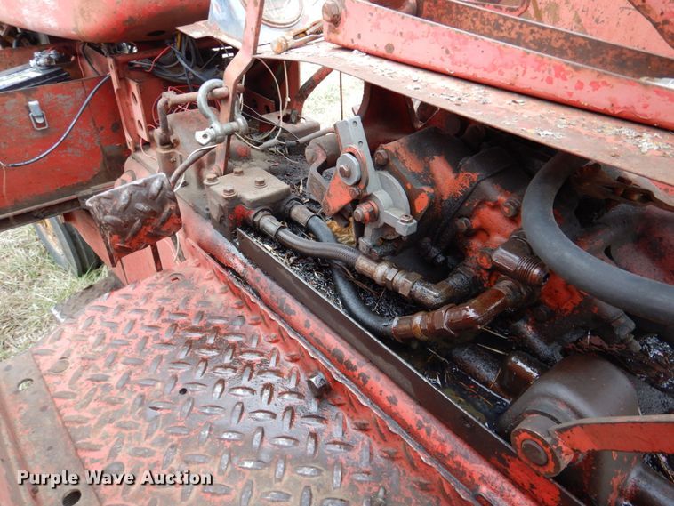 image for item DN2636 1957 Massey-Harris 444  tractor