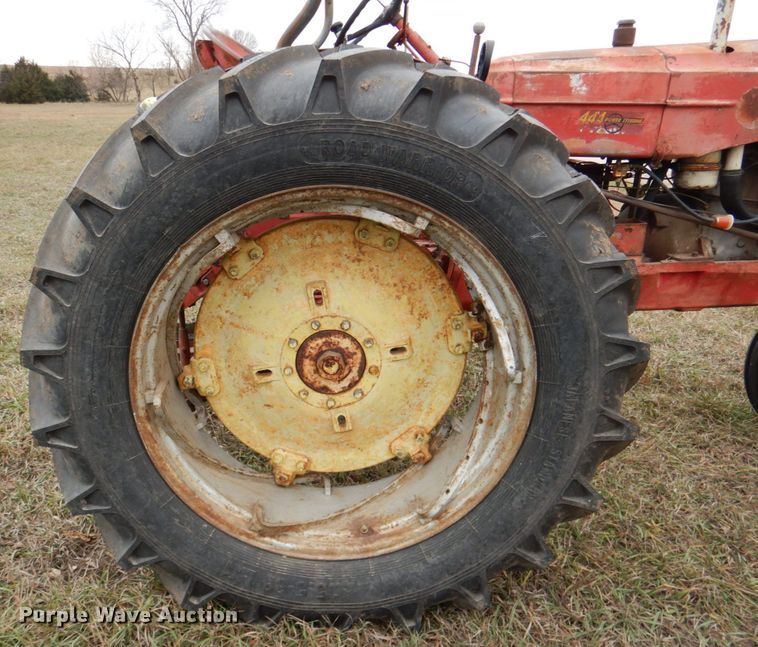 image for item DN2636 1957 Massey-Harris 444  tractor