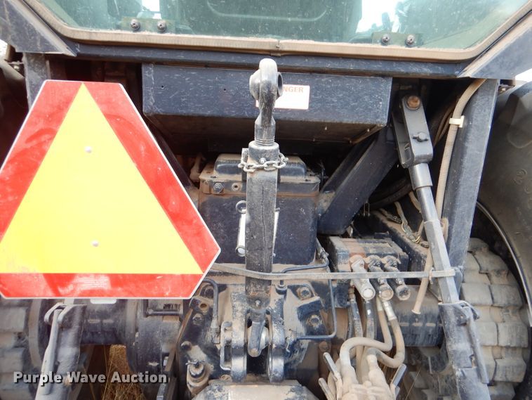 image for item DN5432 1989 Deutz Allis 9170  MFWD tractor