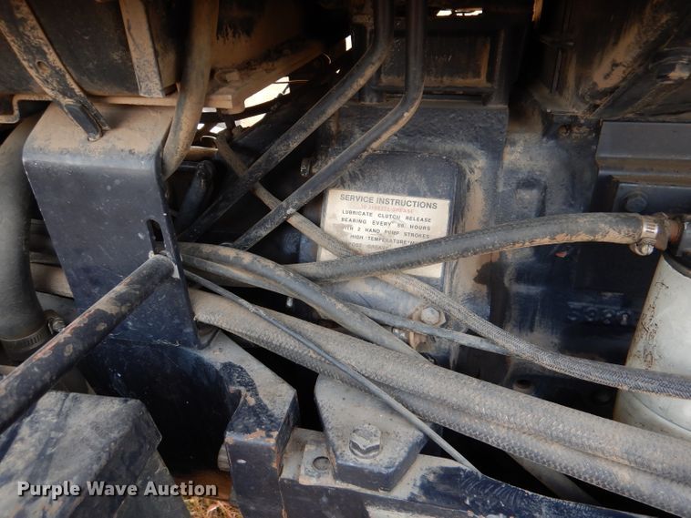 image for item DN5432 1989 Deutz Allis 9170  MFWD tractor