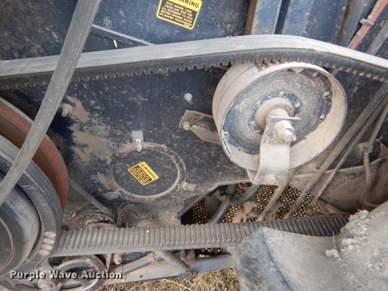 image for item DN5433 1987 Gleaner L3  combine