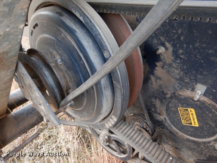 image for item DN5433 1987 Gleaner L3  combine