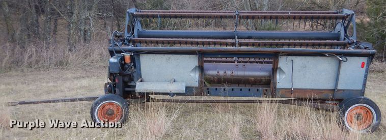 image for item DN5433 1987 Gleaner L3  combine