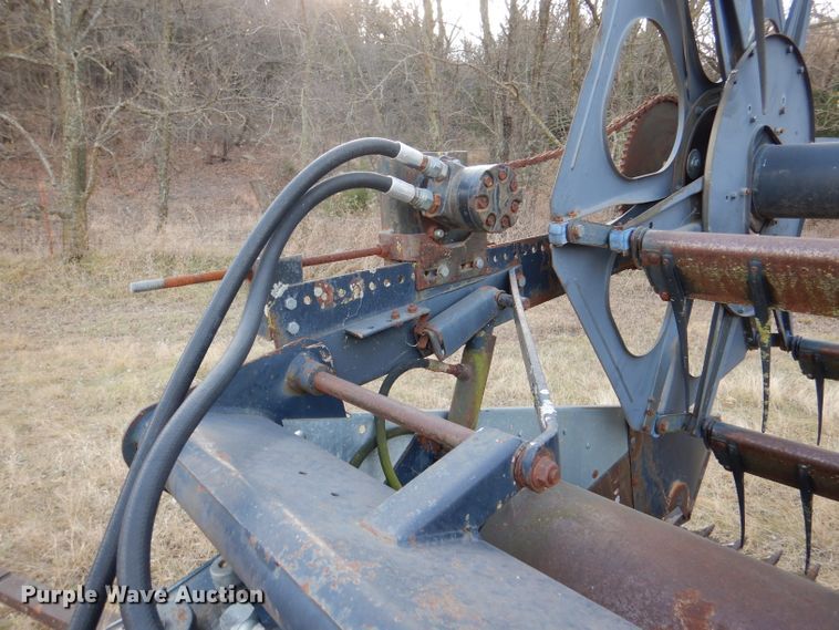 image for item DN5433 1987 Gleaner L3  combine