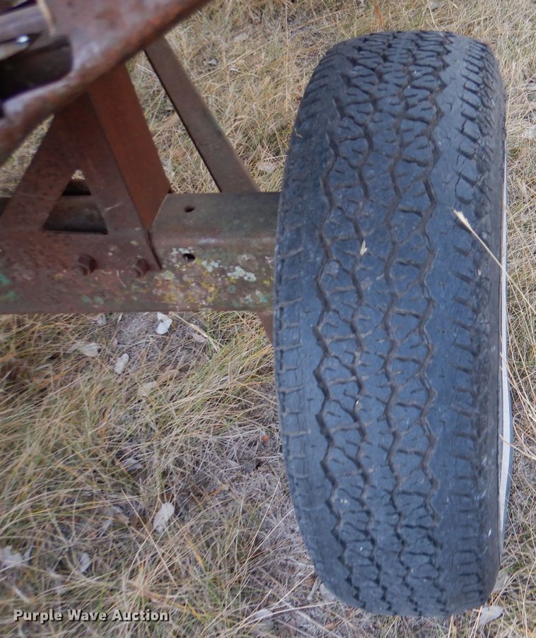 image for item DN5433 1987 Gleaner L3  combine