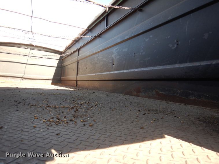 image for item DN5438 1972 GMC 9500  grain truck