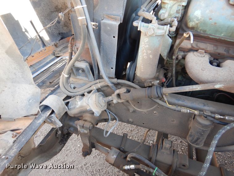 image for item DN5438 1972 GMC 9500  grain truck