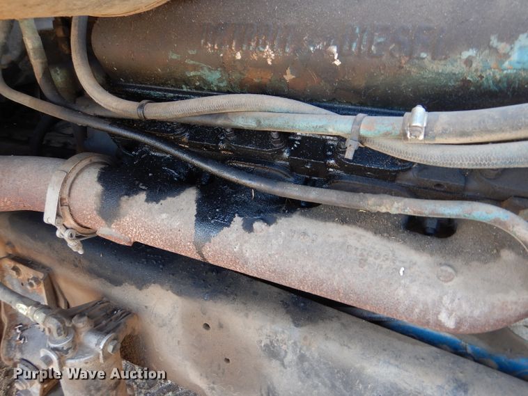 image for item DN5438 1972 GMC 9500  grain truck