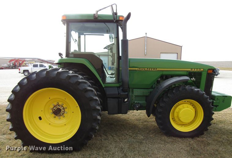 image for item EV9377 1995 John Deere 8400  MFWD tractor