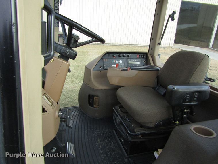 image for item EV9377 1995 John Deere 8400  MFWD tractor