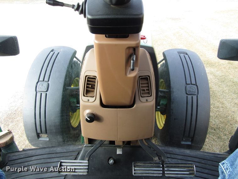 image for item EV9377 1995 John Deere 8400  MFWD tractor