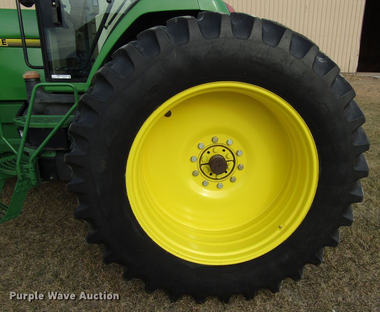 image for item EV9377 1995 John Deere 8400  MFWD tractor