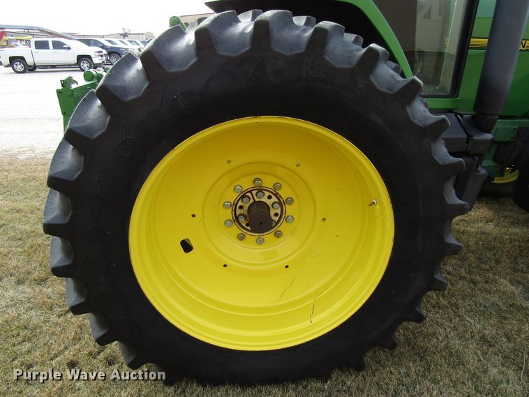 image for item EV9377 1995 John Deere 8400  MFWD tractor